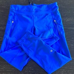 Lululemon running rights with pockets